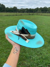 Load image into Gallery viewer, The Classy Turquoise
