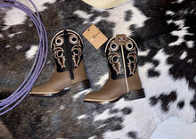 Load image into Gallery viewer, The Castin Toddler Boots
