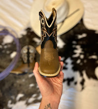 Load image into Gallery viewer, The Castin Toddler Boots
